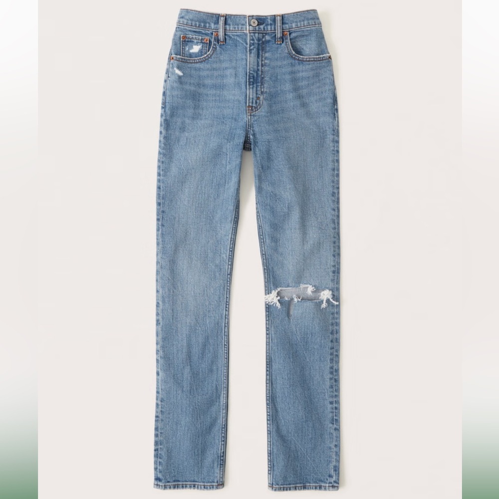 NWT Ultra High Rise 90s Slim Straight Jean 31/12s